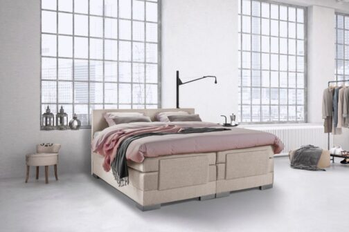 Boxspring Bed Julia – Elektrisch – 180×210 – Incl. Hoofdbord – Ecru bestellen via beddenwinkel-online.nl