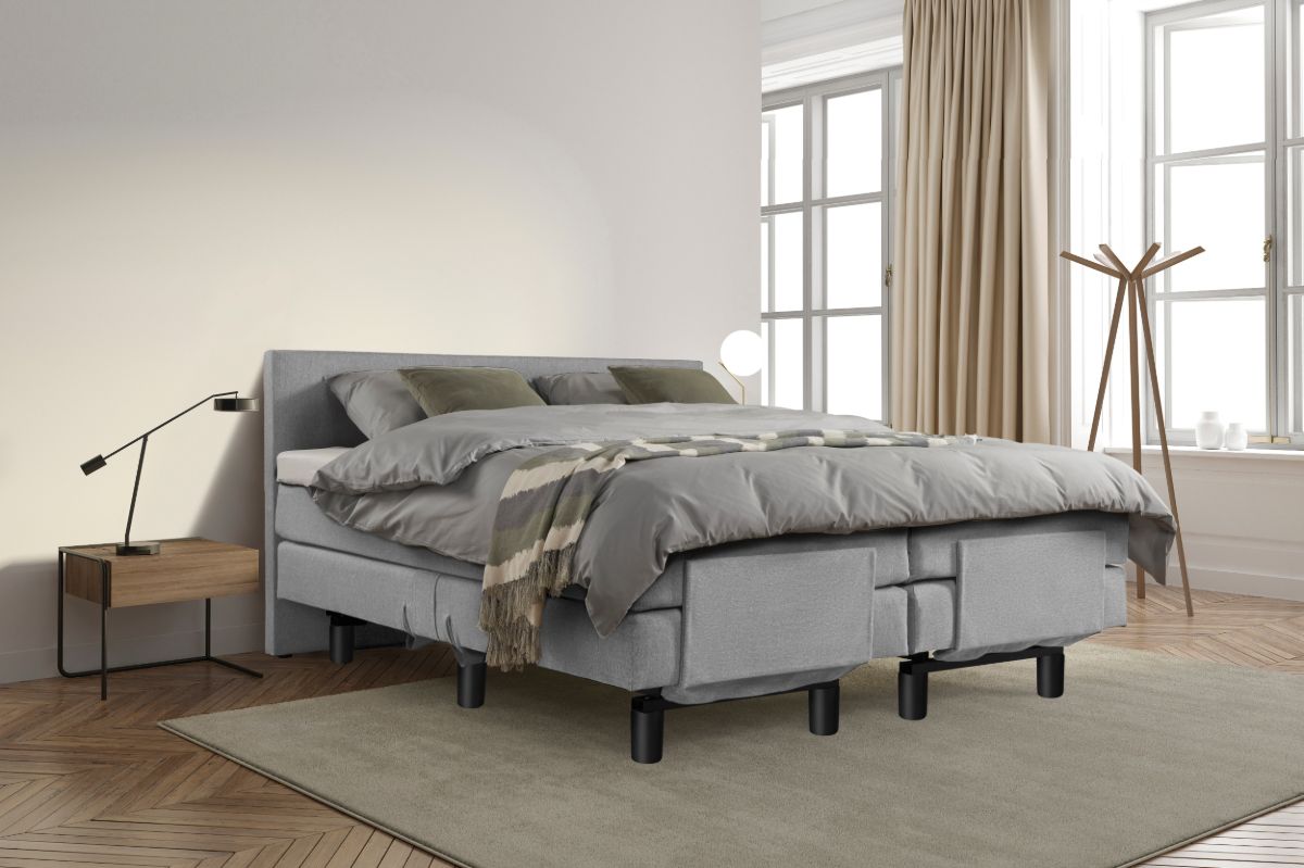 Boxspring Bed Mila – 180×210 – Incl. Pocketmatras + Hoofdbord – Grijs Boxspring Bed Mila – 180×210 – Incl. Pocketmatras + Hoofdbord – Grijs bestellen via beddenwinkel-online.nl