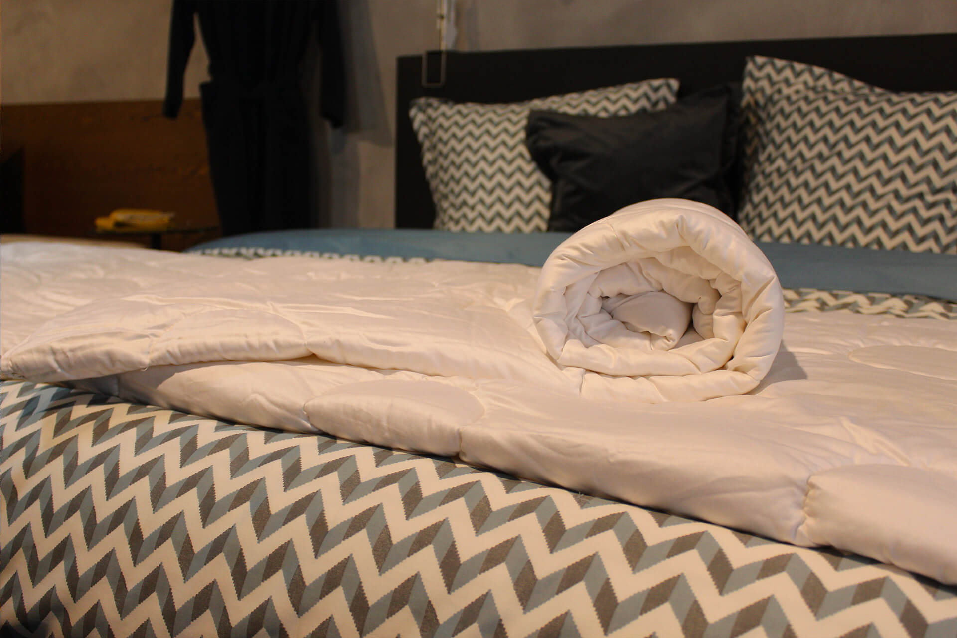 Nuvaro Camel de Luxe 4-seizoenen dekbed-200×200 Nuvaro Camel de Luxe 4-seizoenen dekbed-200×200 bestellen via beddenwinkel-online.nl